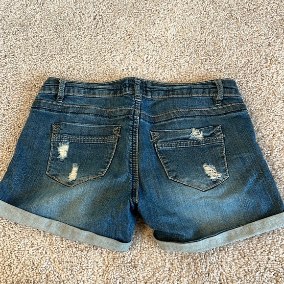 Jean shorts Size 0 - Picture 4 of 4